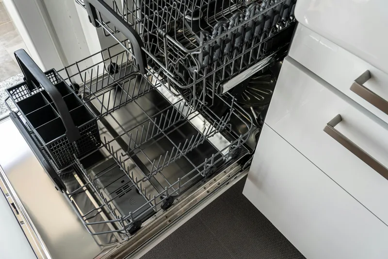 Inbouw-vaatwasser in verhuurkeuken